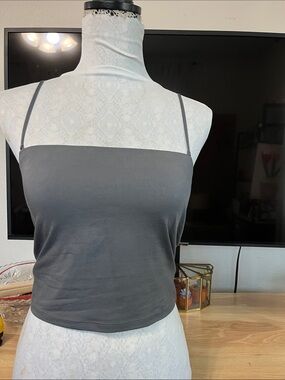 Uniqlo AIRism Cropped Bra Tube Top